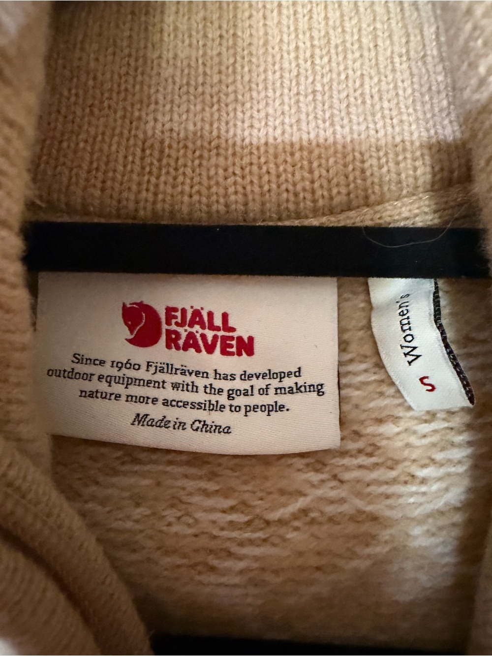 Fjallraven Snow Pattern Beige and White Patterned Full-Zip Cardigan Ski Sweater - Picture 2 of 7